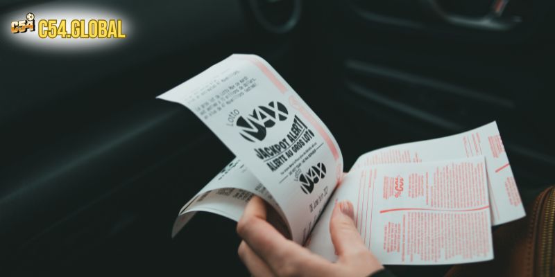 Cần phải giữ vé nguyên vẹn để nhận tiền thưởng